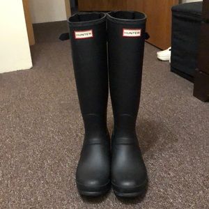 Tall Black Hunter Boots